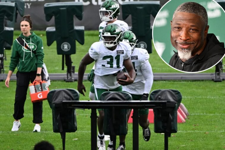 david-bailey-shines-again-at-jets-training-camp-as-hype-grows