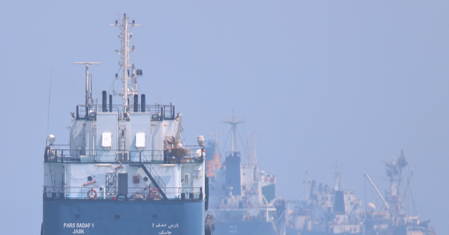 report:-saudi-arabia-resumes-loading-oil-in-strait-of-hormuz