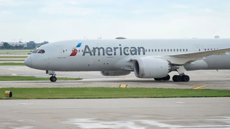 two-planes-blow-tires-while-landing-at-major-us-airport-hours-apart,-faa-investigating
