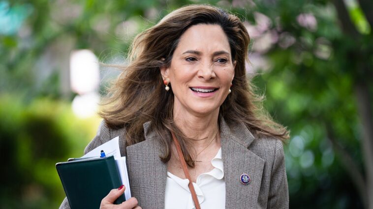 trump-backed-republican-survives-primary-after-bucking-him-on-deportations