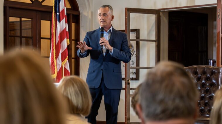 never-trump-republican-is-top-dem-choice-in-crucial-florida-primary