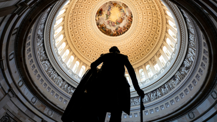 redistricting-gives-republicans-an-edge,-but-affordability-will-decide-the-midterms