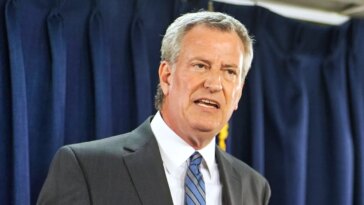 bill-de-blasio-backs-democrats’-socialist-wing,-says-americans-are-‘hungry’-for-far-left-vision