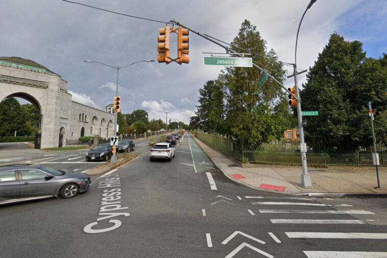 cyclist-killed-in-nyc-after-truck-hurled-her-from-bike,-ran-over-her-—-and-fled:-cops