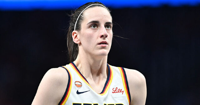 “maybe-if-canada-had-air-conditioning”:-caitlin-clark-blasts-northern-neighbors-after-kelsey-mitchell-injury