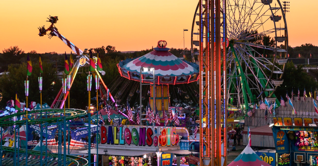 watch:-wisconsin-state-fair-erupts-into-chaos-on-closing-day