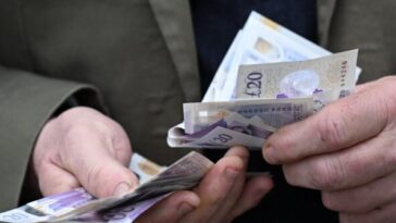 number-of-uk-welfare-recipients-hits-record-high-of-8.4-million