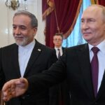 iran-taps-financial-lifeline,-russian-arms-as-trump-escalates-‘crushing’-economic-warfare