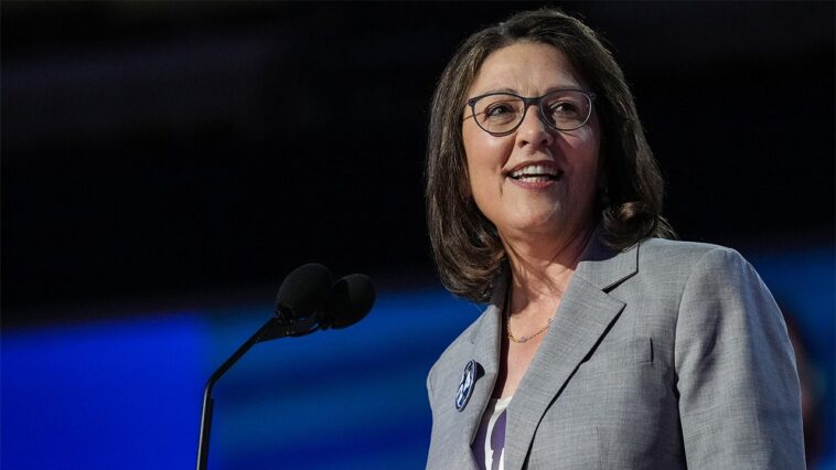 top-dem-group-reveals-new-congressional-targets-in-bid-to-flip-house:-‘proven-fighters’