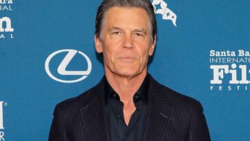 austin-abrams-fights-to-escape-a-60-ton-sperm-whale-in-new-‘whalefall’-trailer-with-josh-brolin