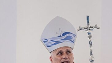 italy:-vatican-says-no-—-removes-controversial-pro-migrant-priest-who-housed-illegals