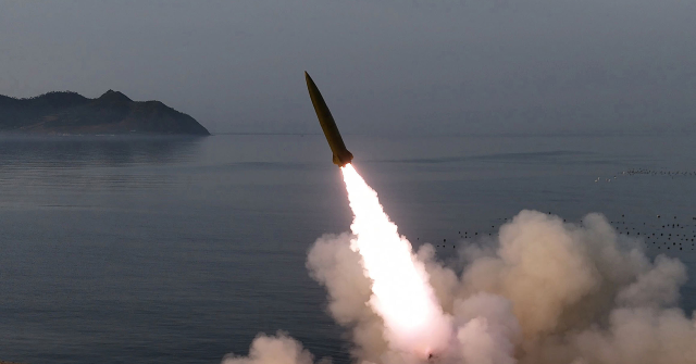 north-korea-launches-missile-barrage-after-trump’s-peace-overtures