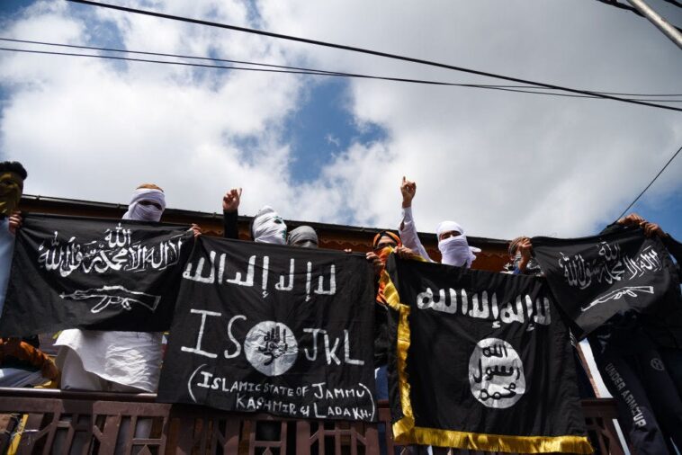 isis-supporter-arrested-in-plot-to-bomb-new-york-state-capitol