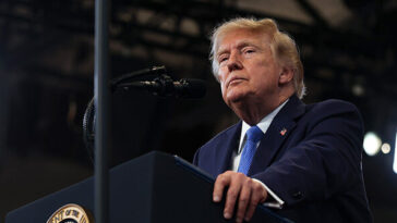 trump-declares-‘economic-d-day,’-threatens-sanctions-for-dealing-with-iran