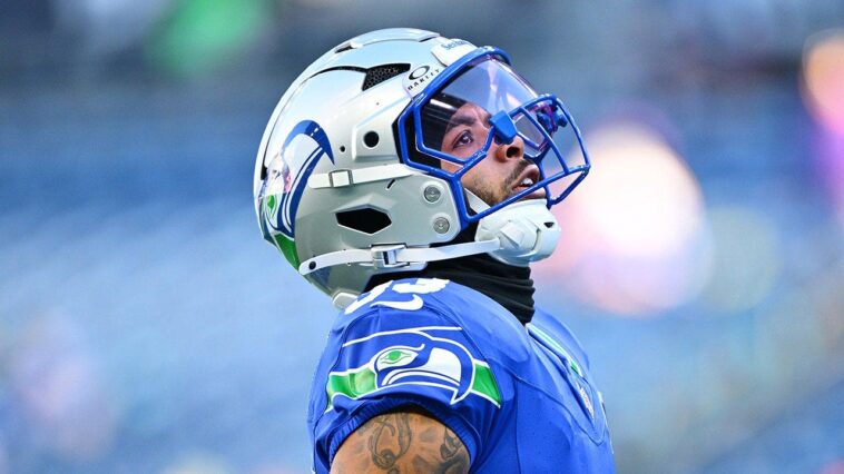 myles-gaskin-retires-at-29-after-7-nfl-seasons-and-a-super-bowl-win-with-the-seahawks