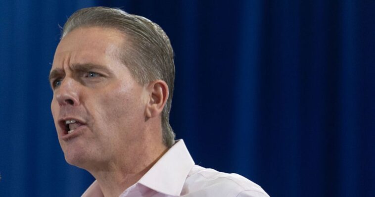 watch:-scott-jennings-goes-nuclear-on-democrats-‘punching-down’-on-top-trump-aide