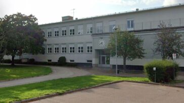 several-people-injured-in-sword-attack-at-swedish-school,-police-say