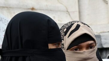 burqa-ban:-portugal-prohibits-full-face-veils-to-protect-‘human-identity’