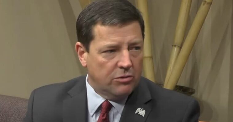 just-in:-president-trump-announces-doj-official-ed-martin-is-leaving-administration