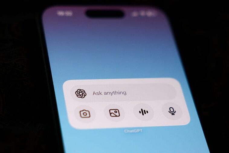 your-friends’-texts-could-soon-be-ai-generated
