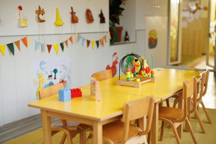 parents-blast-school-board-over-trans-elementary-school-teacher