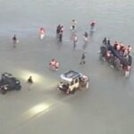 footage:-mob-of-illegal-aliens-attacks-police-officers-with-rocks,-other-objects