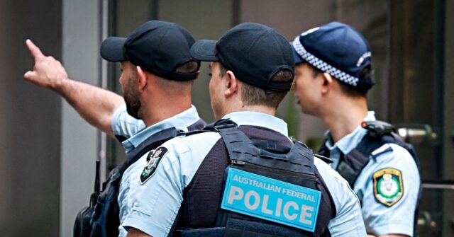 dual-russian-australian-citizen-arrested-for-attempting-to-leak-ukrainian-military-info-to-moscow