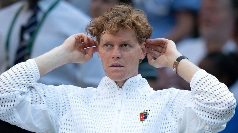 top-ranked-jannik-sinner-withdraws-from-us-open-with-right-knee-injury:-‘sad-and-disappointed’