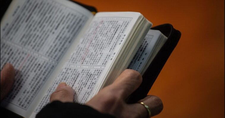 chinese-christian-detained-after-listening-to-the-bible-in-his-car