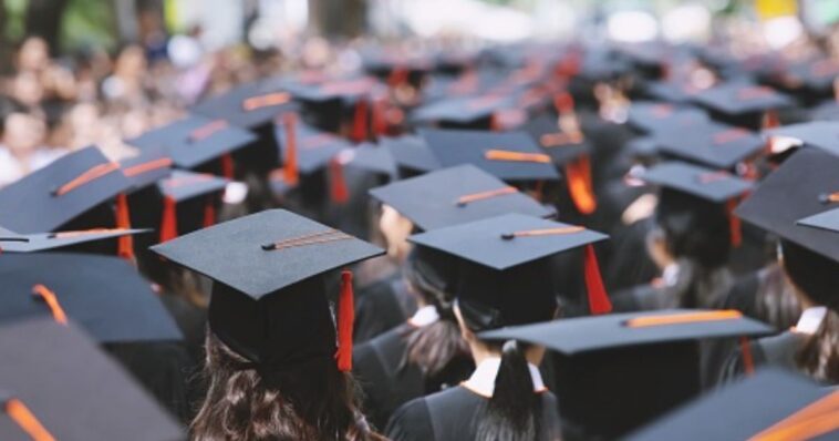 college-costs-surge-10%-higher-than-last-year,-new-report-shows