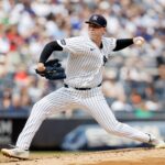 ryan-weathers-exits-start-early-with-apparent-injury-in-latest-yankees-concern