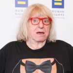 celebs-say-they’re-getting-scammed-by-fake-podcast-bookings
