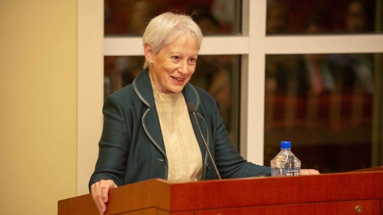 nancy-kassebaum-baker,-trailblazing-gop-senator-who-broke-barriers-for-women-in-congress,-dead-at-94