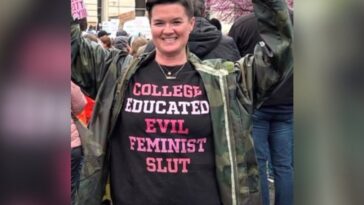 shocker:-vulgar-leftist-feminist-harasses,-verbally-assaults-17-yr-old-tpusa-student-leader-–-admits-student’s-remark-to-“have-a-better-day”-sent-her-into-frenzy