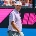 frustrated-bubba-watson-confronts-unruly-fan-at-liv-golf-indianapolis-in-intense-scene