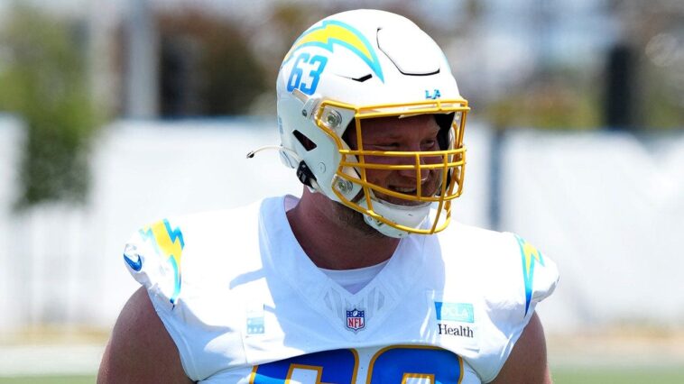 chargers-lose-$30-million-center-for-season-after-suffering-acl-injury-during-joint-practice
