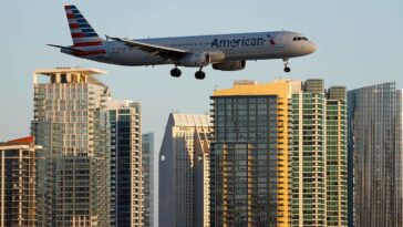 american-airlines-flight-lands-safely-after-laptop-battery-catches-fire-on-board;-passenger-injured