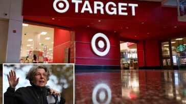 randi-weingarten-pushes-target-boycott-over-ice-and-sparks-fresh-fury