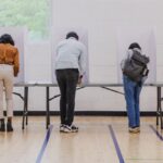 dem-voter-registrations-plunge-across-the-us-as-gop-numbers-grow