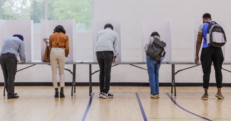 dem-voter-registrations-plunge-across-the-us-as-gop-numbers-grow