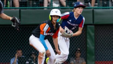 bayonne-pushed-to-brink-of-elimination-at-little-league-world-series-after-iowa-ends-15-game-winning-streak
