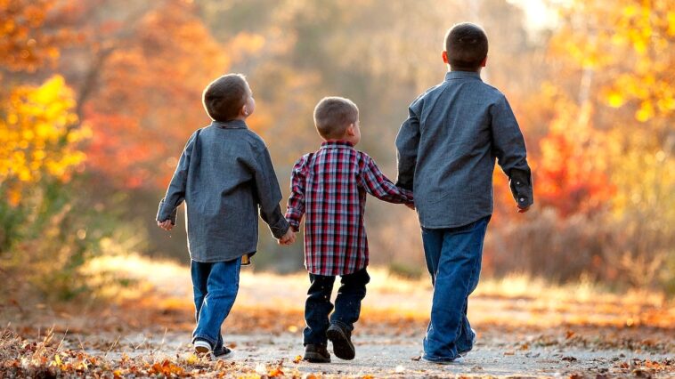 i-have-eight-kids.-here’s-why-the-‘back-to-school’-mom-memes-break-my-heart