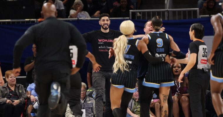 watch:-former-nba-player-who-declared-for-wnba-draft-attends-game,-gets-kicked-out-after-player-beefs-with-him