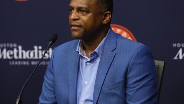 dana-brown-out-as-astros-gm-with-team-fighting-for-playoff-spot