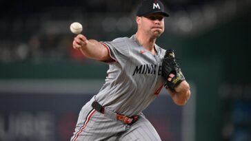 yankees-calling-up-justin-topa-to-add-fresh-arm-for-astros-series