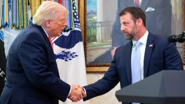 trump-administration-proposes-six-figure-price-tag-for-new-h-1b-visas