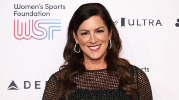 sarah-spain-says-wnba-players-need-‘real-media,’-but-that-sounds-more-like-league-approved-pr