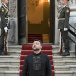 zelensky-tells-putin-ukrainian-army-turning-russian-soldiers-into-‘fertilizer’