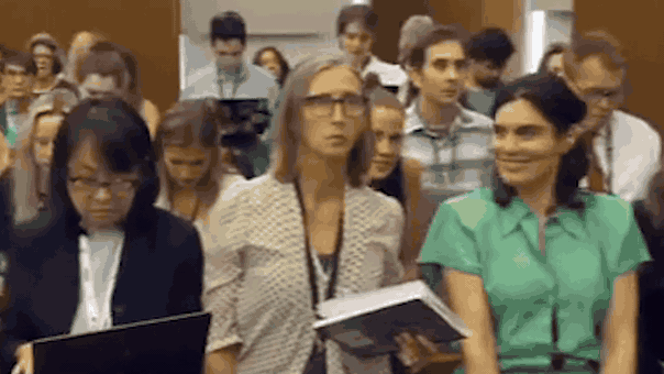 journalist-goes-viral-for-grinning,-winking-on-camera-during-lindsay-clancy-courtroom-proceedings