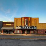 how-the-smartphone-crowded-out-the-cineplex